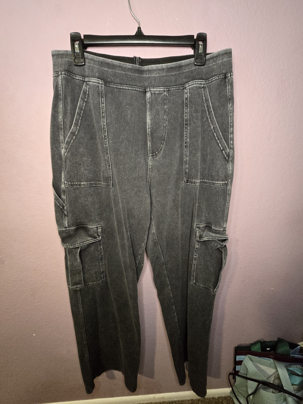 HALARA Black Women’s Stretch Cargo Pant